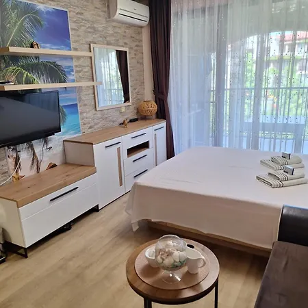Апартамент Alex Studio, Sozopol, Kavaci Созопол